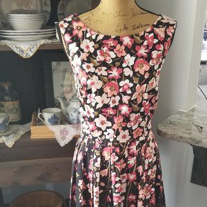 Pin Up tea dress